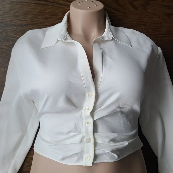 NWT Zara Elegant White Women's Blouse Size L cropped - Picture 2 of 12